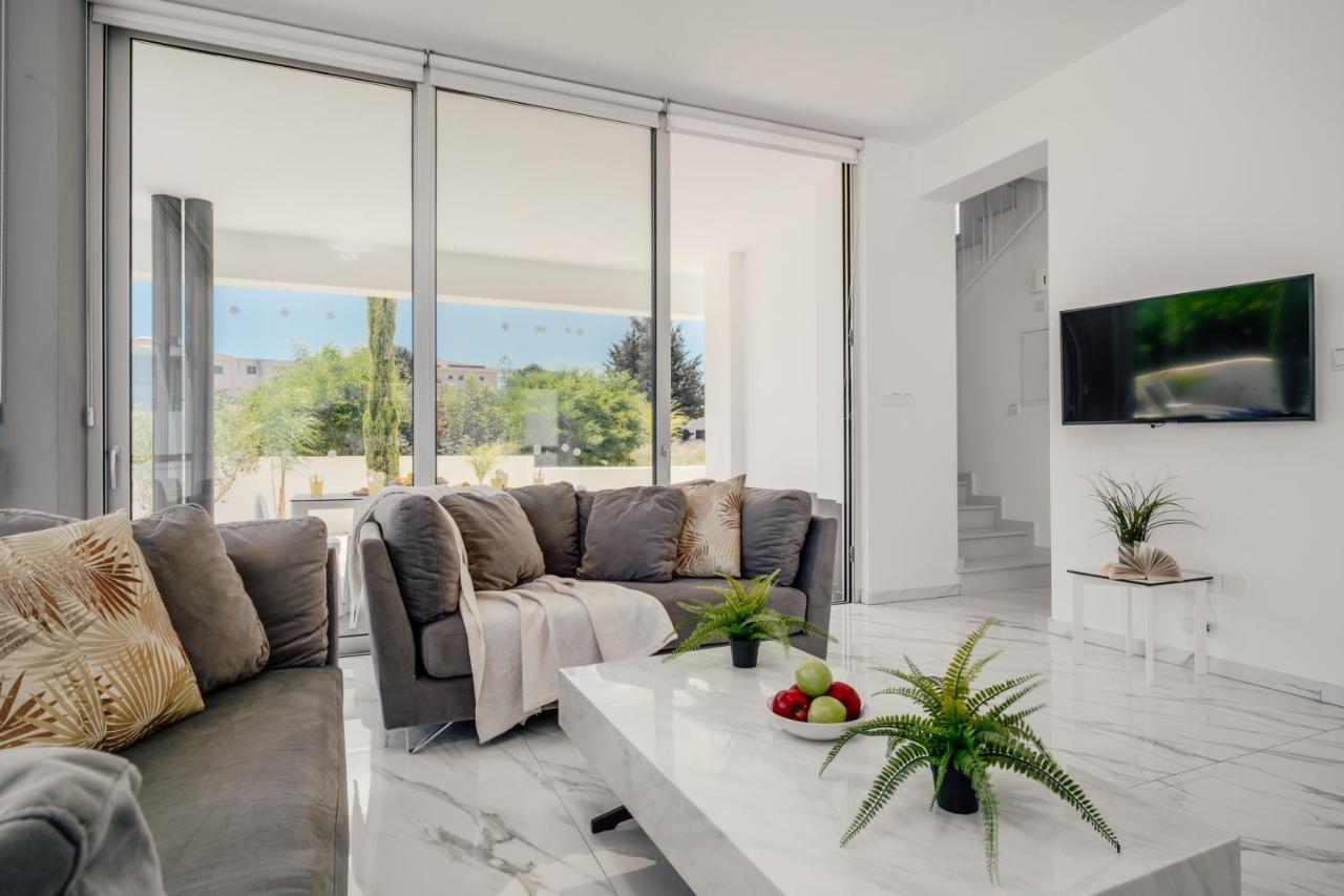 Protaras Olivia Pearl Villa Paralimni Exterior photo